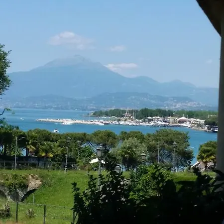 Casa Darsena Apartamento Peschiera del Garda